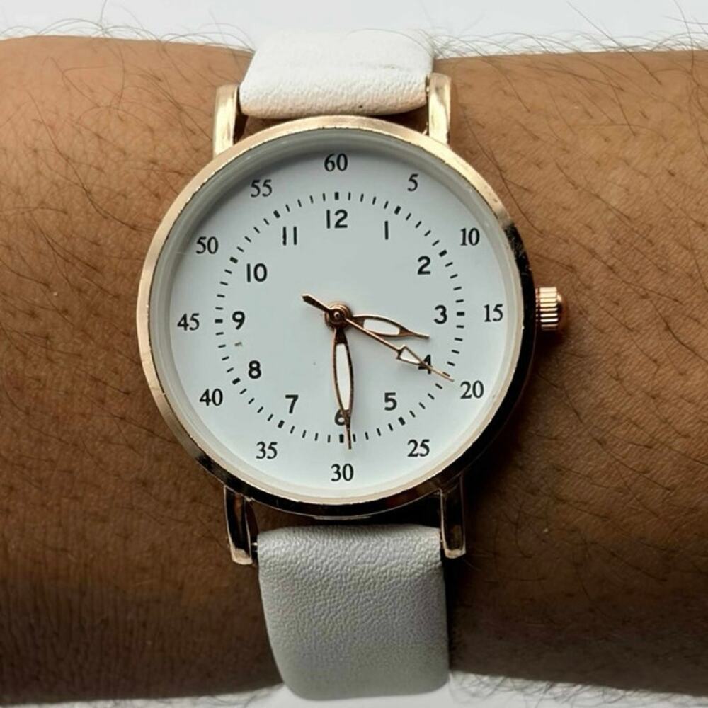 White & Gold Retro Watch